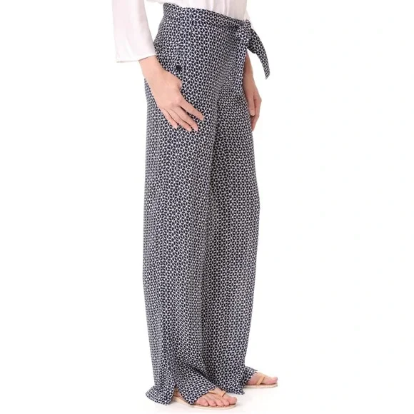 Theory Brilda Geo Print 100% Silk Pants Size 4 Navy White Zipper Closure - Picture 3 of 13